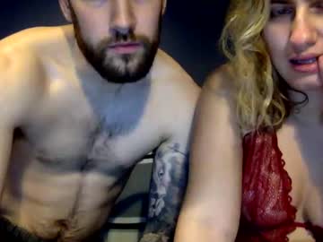 latina cam couple lilyfrost24 image #4679225