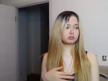 latina cam girl selena_hearts image #3873991