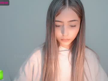 latina cam girl gummy_bear7 image #526044