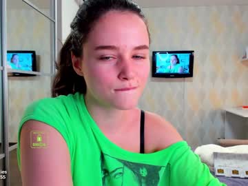 latina cam girl demurelixir image #1988810