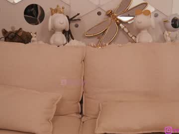 latina cam girl taanni_bc image #4313580