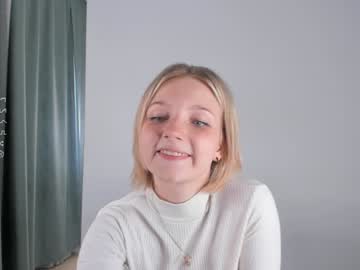 latina cam girl moiragabriel image #4654327