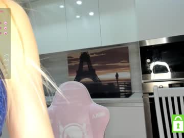 latina cam girl harriethudson image #3855109