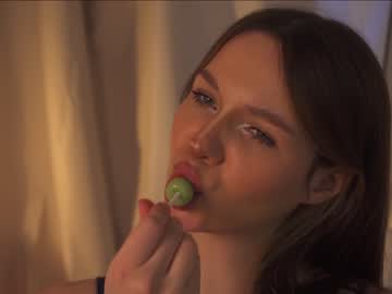 latina cam girl kateuwugirl image #4107436