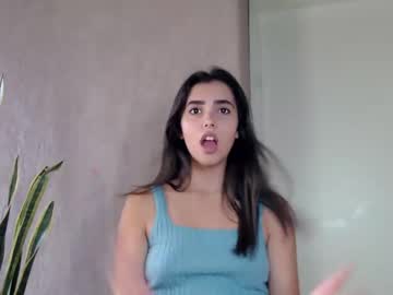 latina cam girl nika_la image #1777442