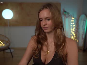 latina cam girl chillwithkira image #2128078