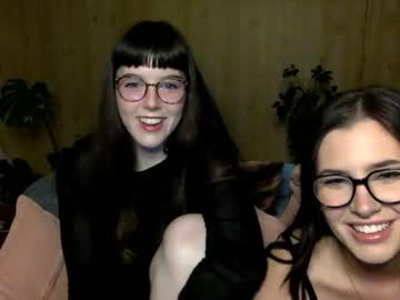 latina cam girl zenaxxx image #231448