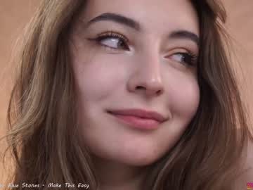 latina cam girl mariabecky image #3142854