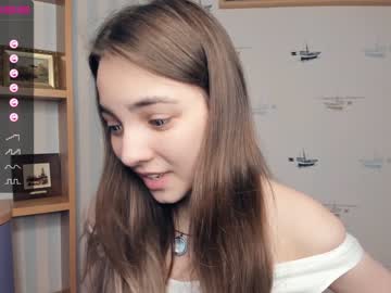 latina cam girl shy_media image #2925485