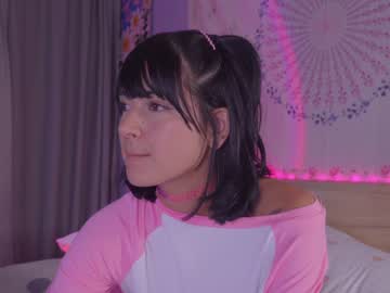 latina cam girl kittenmoon_ image #4555599