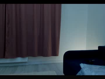 latina cam girl emilybatee image #3080327