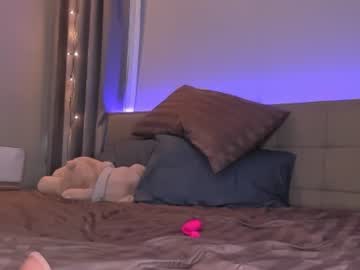 latina cam girl lil_mayaa image #2076731