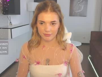 latina cam girl adri_dream image #4710438