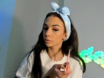 latina cam girl hotfallingdevil image #2259294