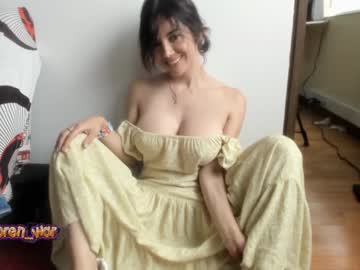 latina cam girl vanandjuani image #1692577