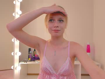 latina cam girl cute_pin image #1377516