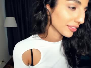 latina cam girl suzannedavise image #3767601