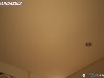 latina cam girl lindabluee image #3500302