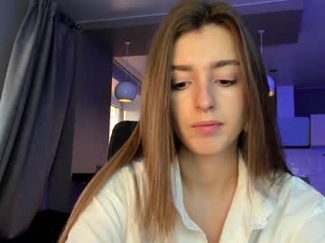 latina cam girl coy_amina_ image #2111732