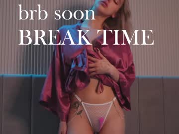 latina cam girl angella_kleee image #2634960