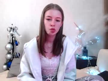 latina cam girl emily_kimm image #2482659