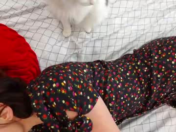 latina cam girl olive__nextdoor image #3062294
