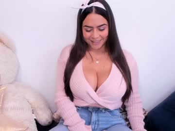 latina cam girl isabelhills image #89646