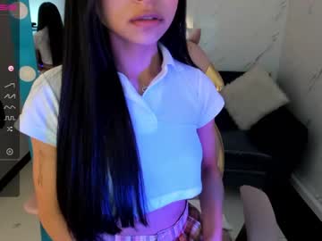 latina cam girl sweet_littleee image #996345