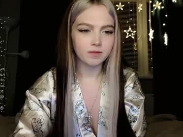 latina cam girl small_blondee image #3779092