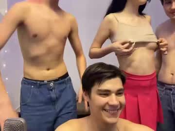 latina cam couple mini_girl342 image #1296314