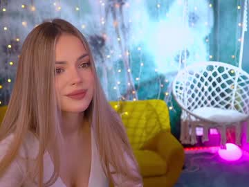latina cam couple kira0541 image #2476739
