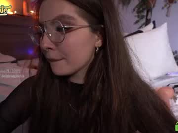 latina cam girl _deepthroatgalactica image #2232877