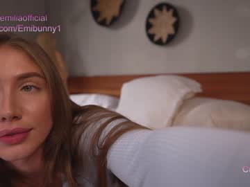 latina cam girl emilia98xxx image #2968467