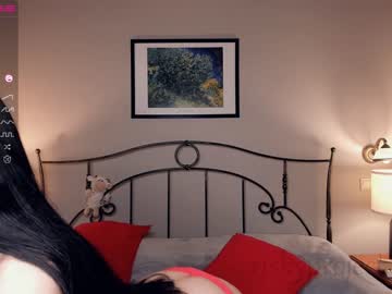 latina cam girl riskyproject image #2932939