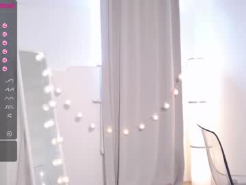 latina cam girl i_n_d_i_c_a image #1274994