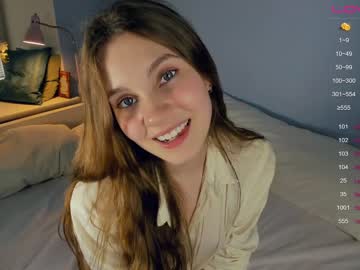 latina cam girl youne_and_beautiful image #3031216