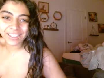 latina cam girl babygotbackends image #3225240