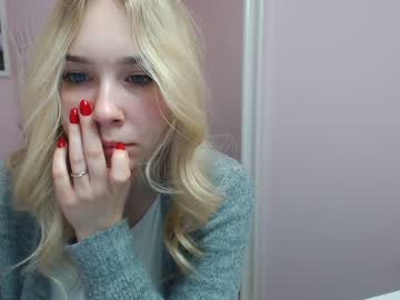 latina cam girl lila_page image #752921