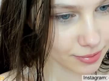 latina cam girl avrora_deis image #3571318