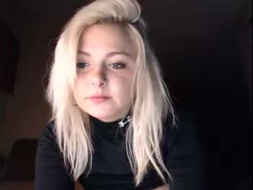 latina cam girl kipsy420 image #1292101