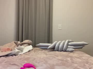 latina cam girl sluttylilsister image #3310859