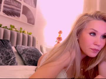 latina cam girl myassistant image #2634310