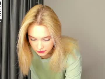 latina cam girl cute_summer_breathe image #4615072