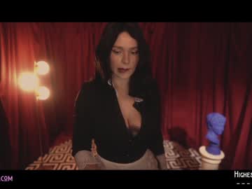 latina cam girl lucieoude_ image #449584