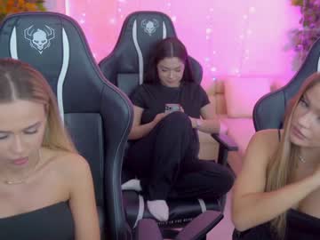 latina cam couple kira0541 image #3582306