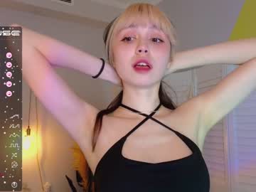latina cam girl y_u_m_i_k_a image #2550459