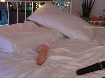 latina cam girl _deepthroatgalactica image #912187