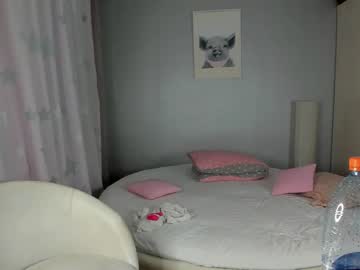 latina cam girl _mito_69 image #3588462