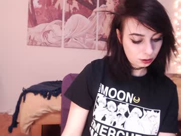 latina cam girl eeeveee image #702723