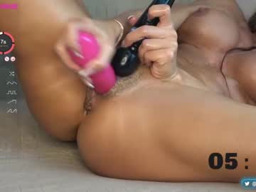 latina cam girl fitmilfbecca image #831301